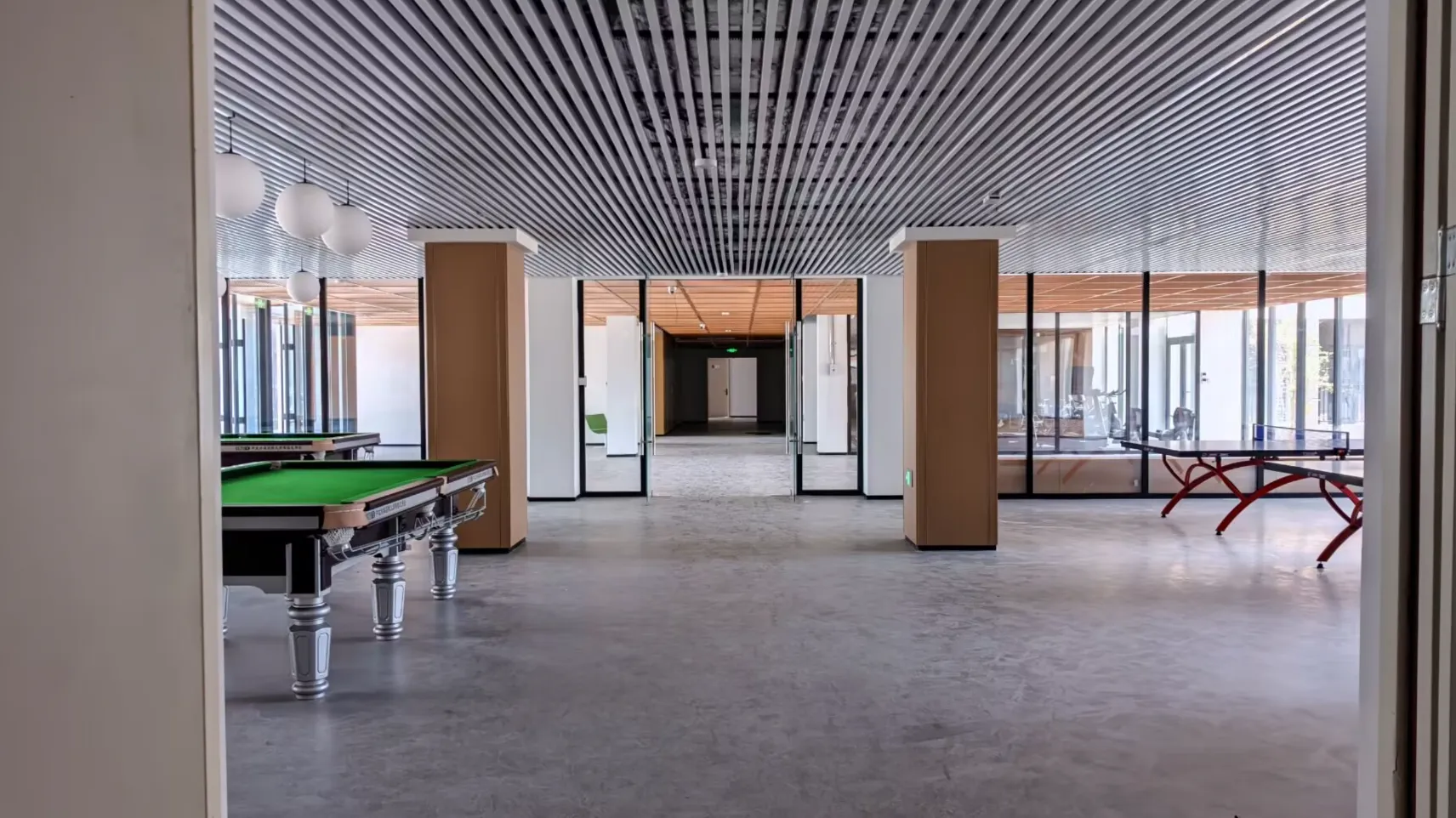 宿舍楼一楼健身区